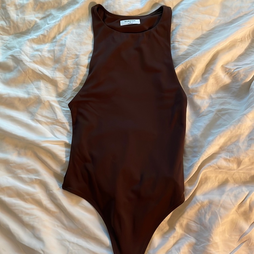 Aritzia 90s Contour Bodysuit in Coffee Bean